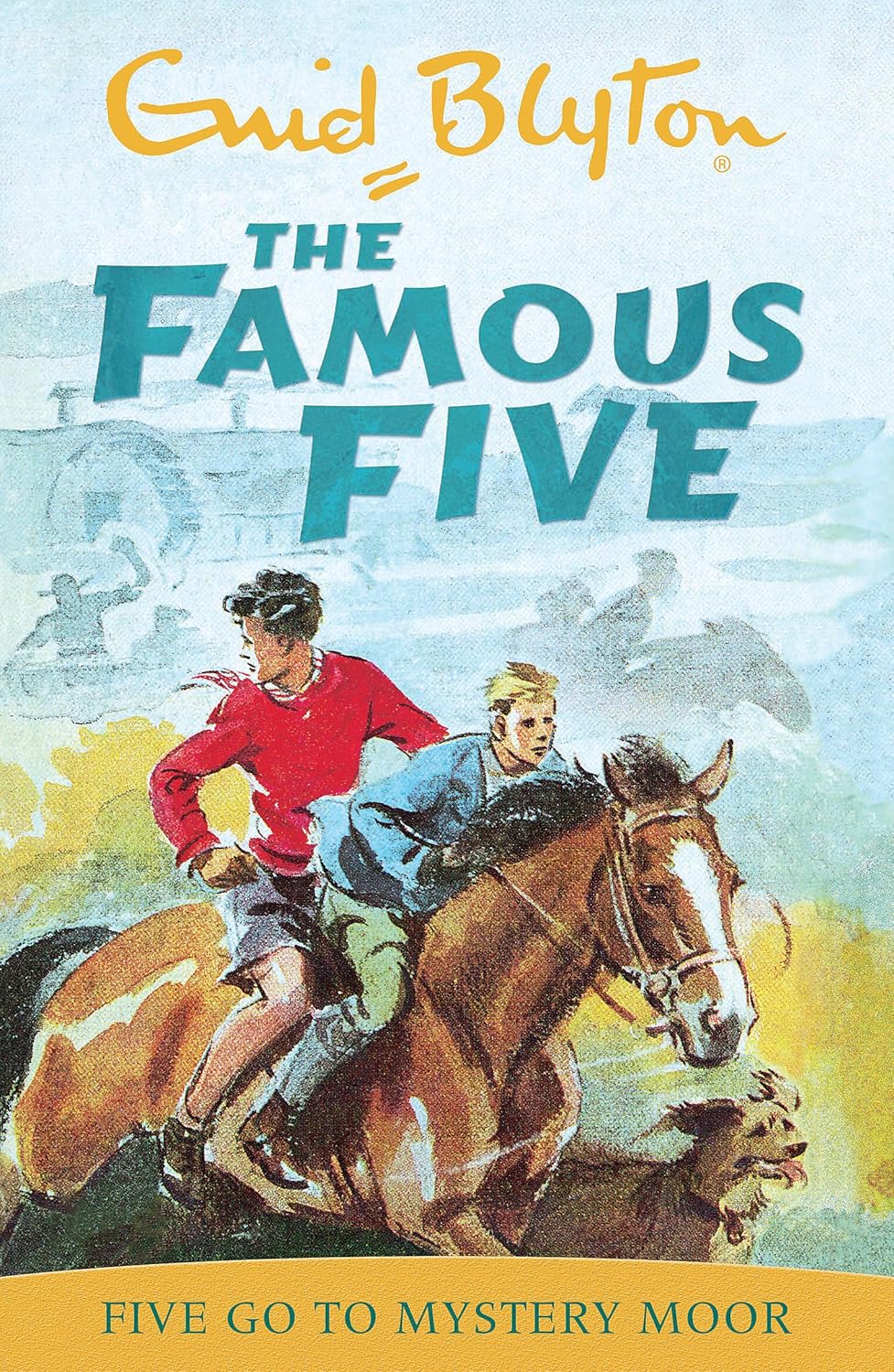 Famous Five: Five Go To Mystery Moor: Book 13 (Paperback)