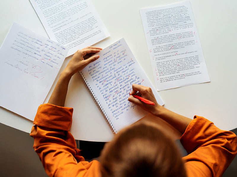 The perfect pen for work, school, and festive gifting