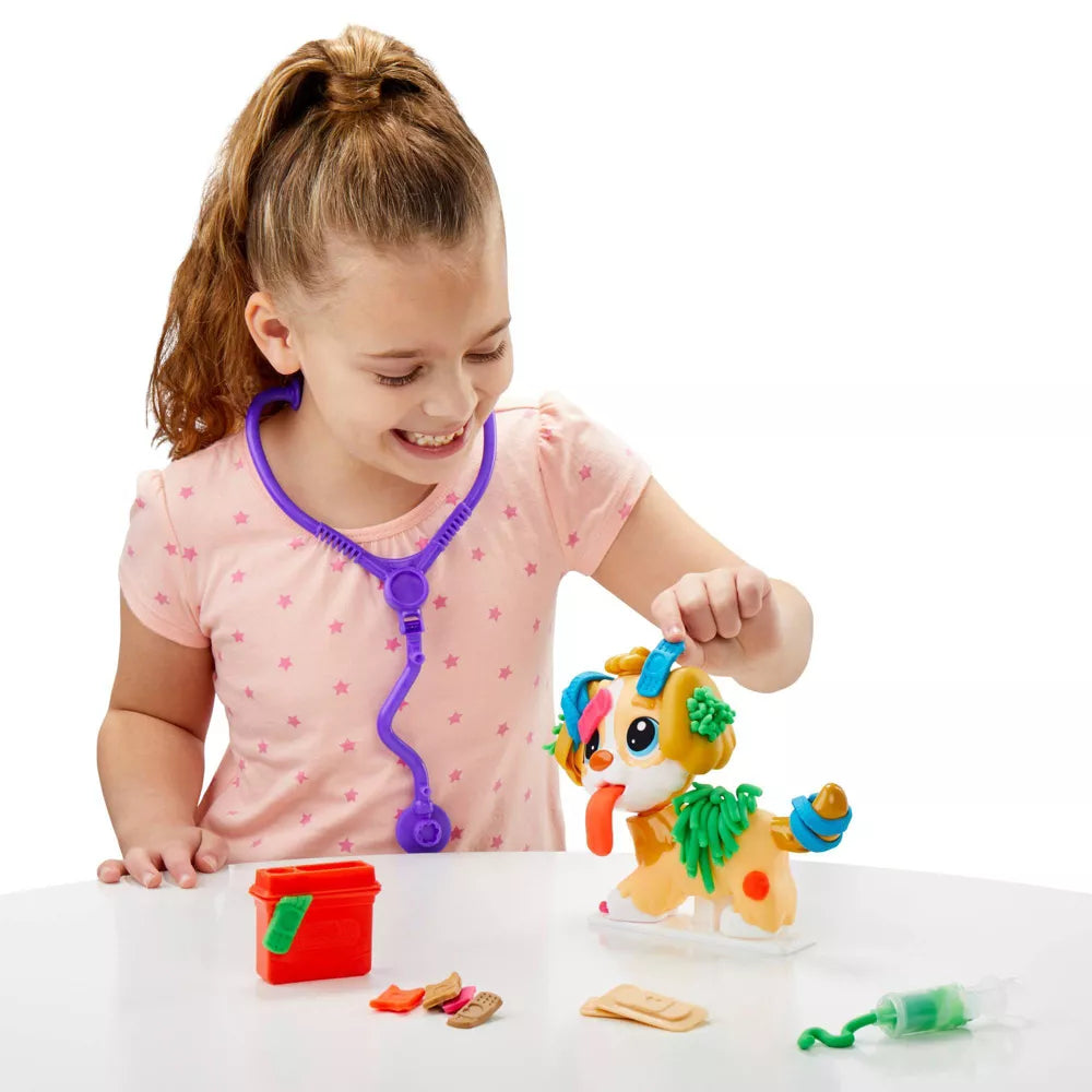 HASBRO PLAYDOH CARE N CARRY VET PLAYSET