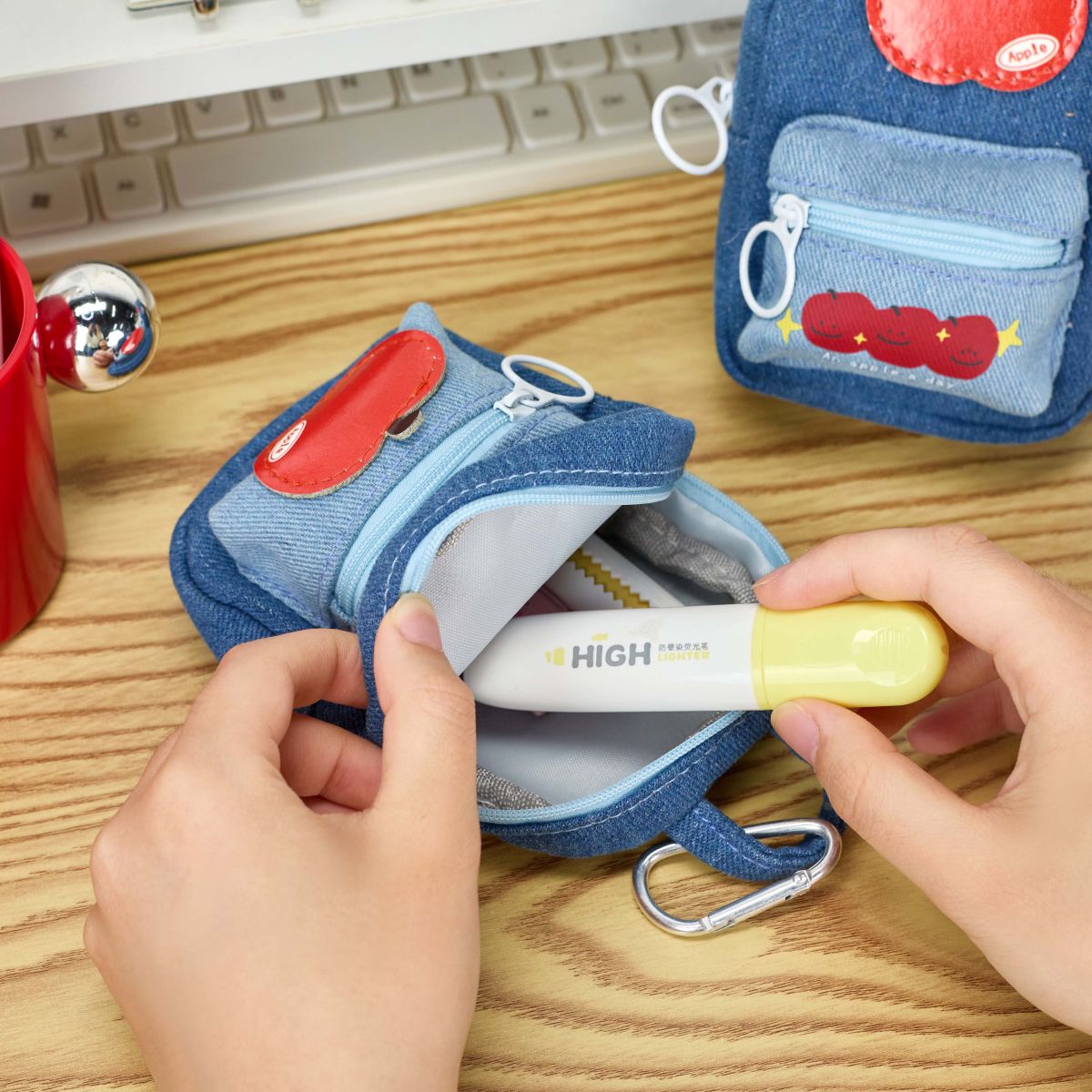 Assorted Coin Bag Apple Mk-9704