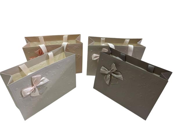 Gift Bag Emboss 32*25.5*11 
