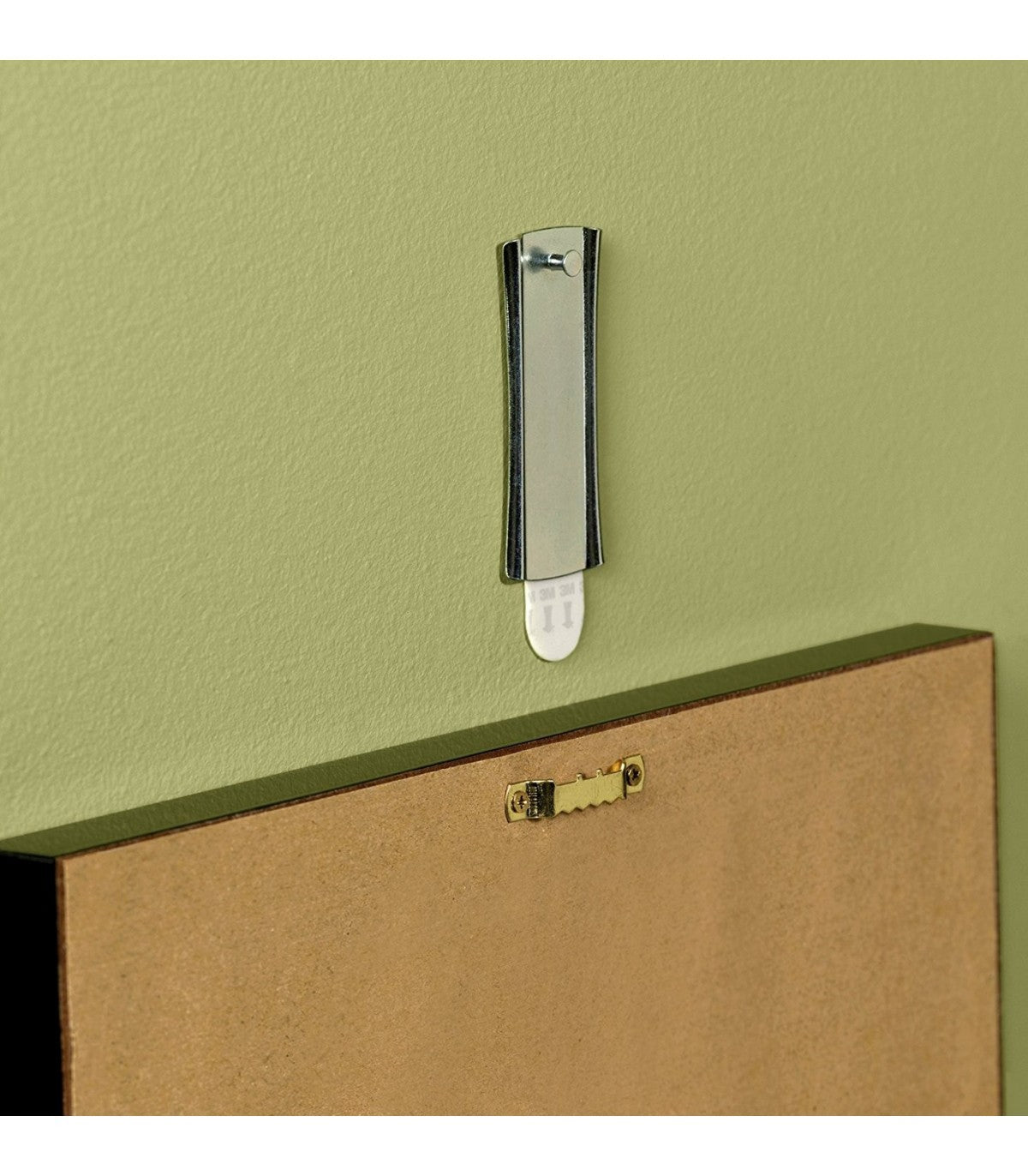 Command™ 17047 Sticky Nail Sawtooth Metal Hanger