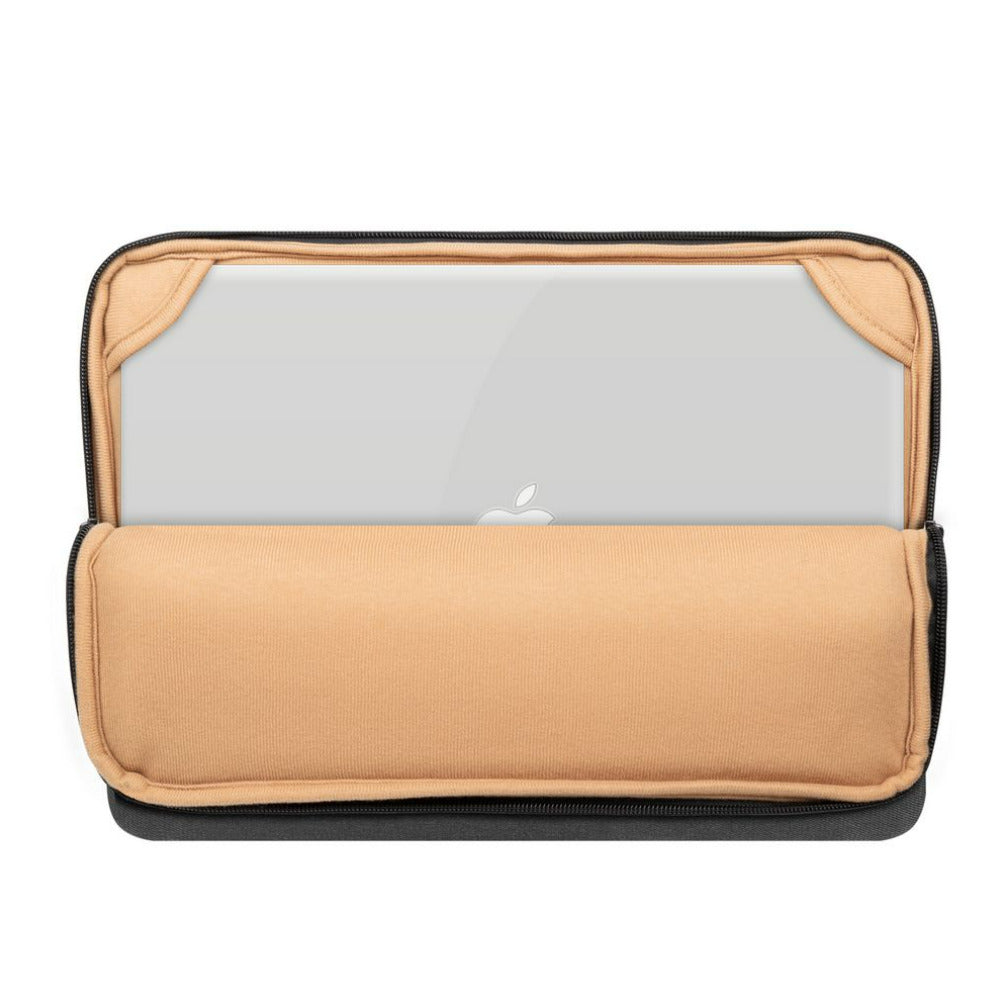 Rivacase 8114 ECO Macbook Pro 14 Sleeve - Black