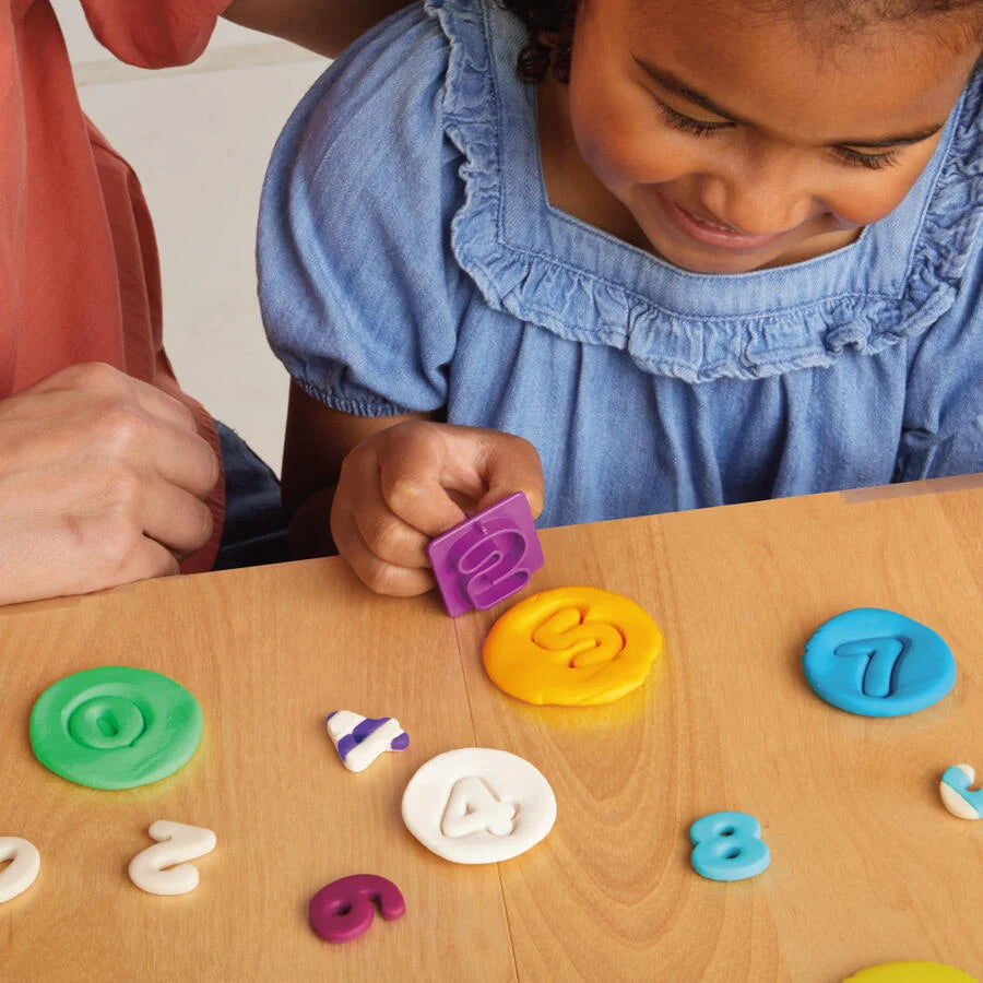HASBRO PLAYDOH NUMBERS AND SHAPES PLAYSET