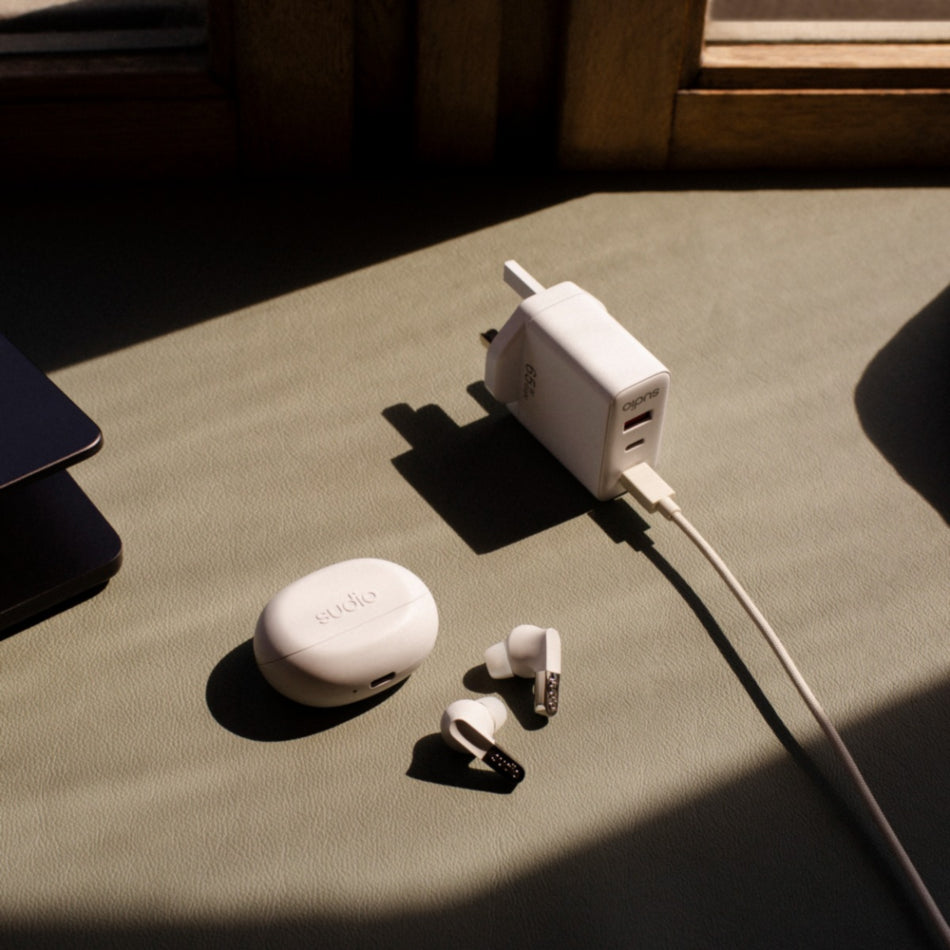Sudio P3 Power Plug Type BF 65W Charger - White