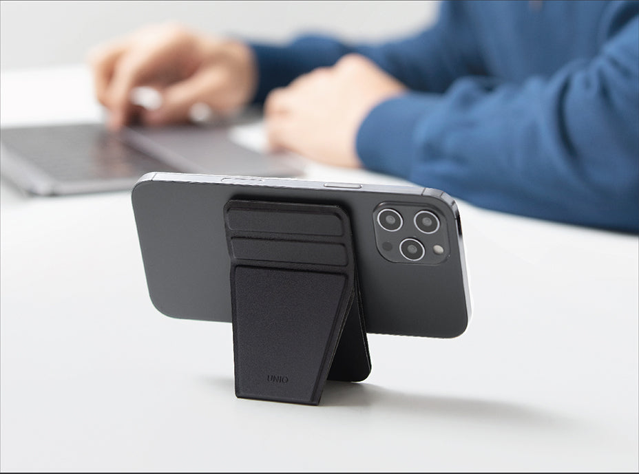 Uniq Phone Accessory (phone Stand, A Hand Grip And Card Holder) (blue)