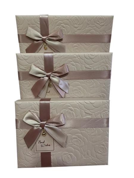 Gift Box (M) Emboss 26*19*8
