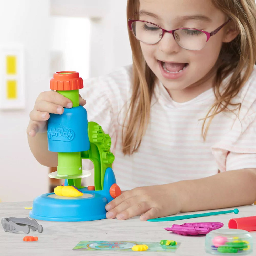 HASBRO PLAYDOH LIGHT N LOOK MICROSCPE