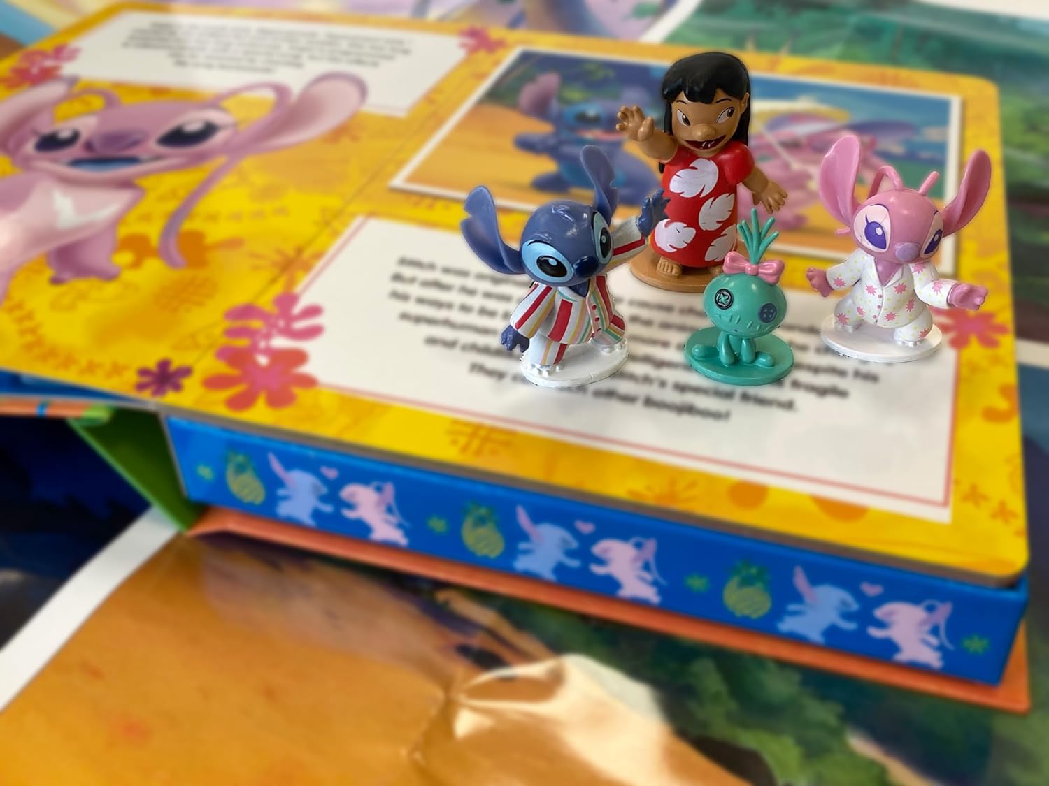 Disney Stitch: With Storybook, 10 Figurines And A Playmat (My Busy Books) Novelty Book – Picture Book