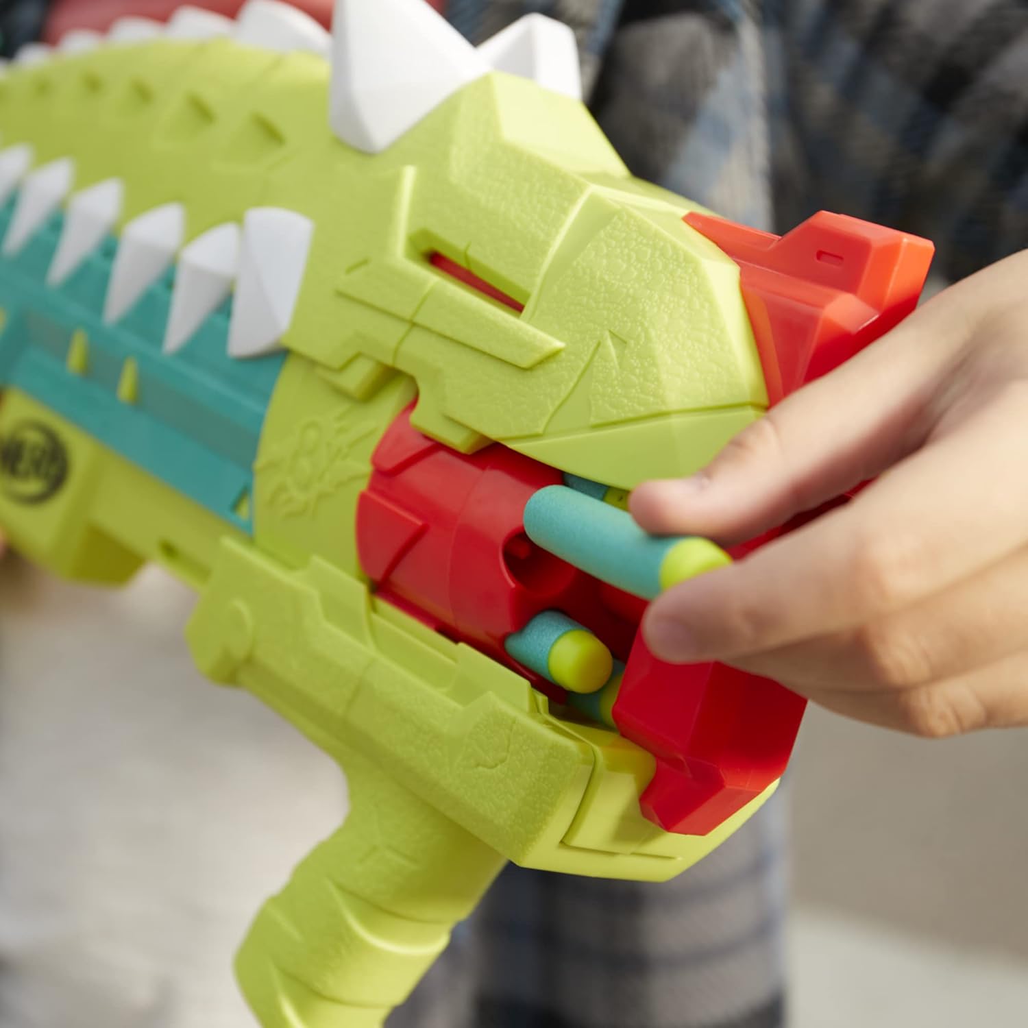 HASBRO NERF DINOSQUAD ARMORSTRIKE DART BLASTER