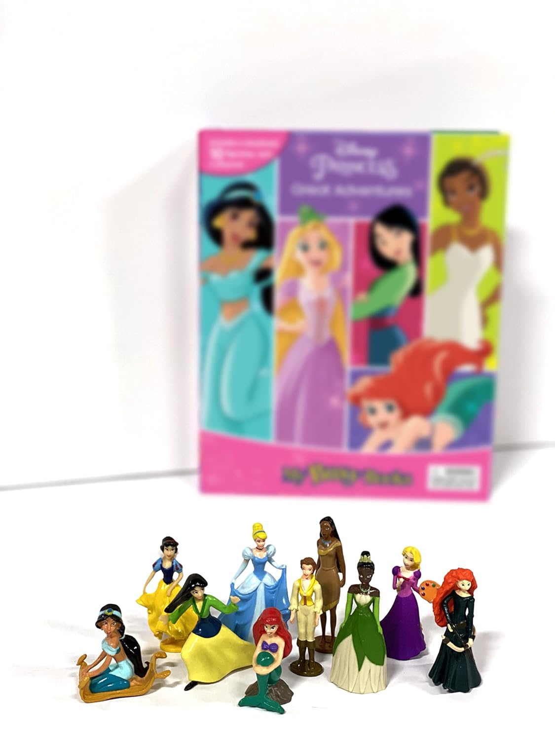 Disney Princess Great Adventures: My Busy Books : With Storybook, 10 Figurines and a Playmat (My Busy Books)