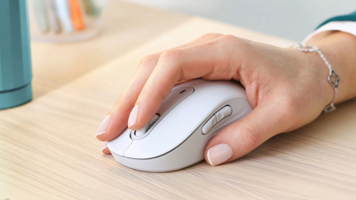 Logitech Signature M650 L Wireless Mouse Off-White