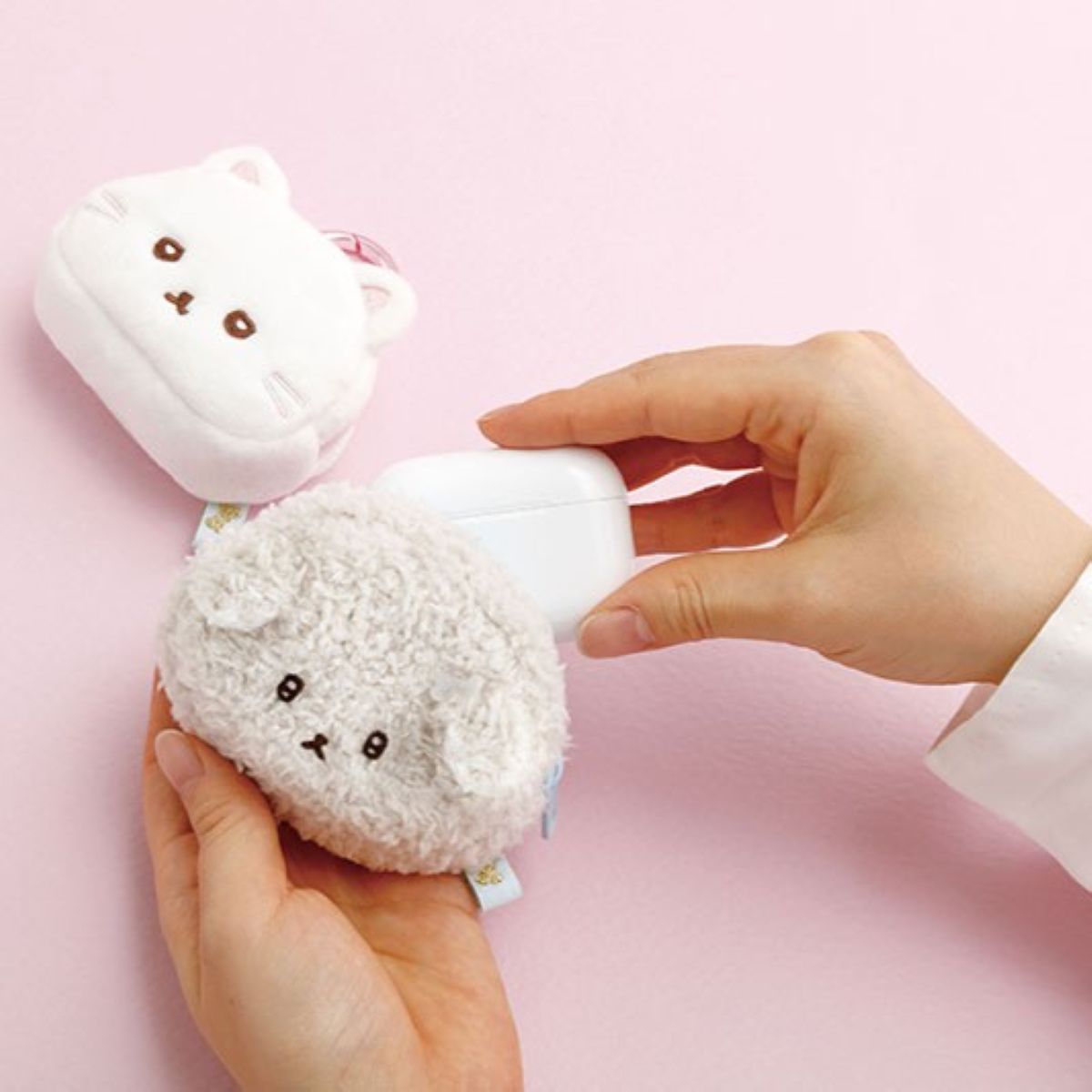 Ishiyowa-Chan Plush Pouch CA86301