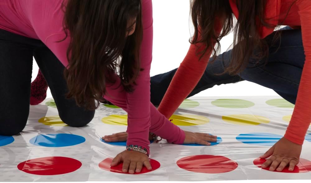 HASBRO TWISTER GAME