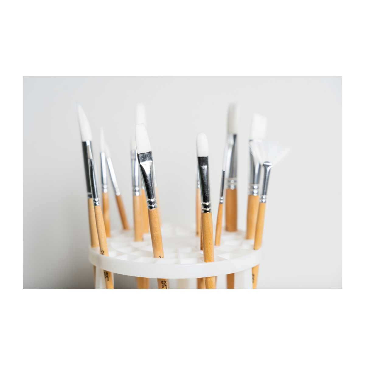 Pop Artz Paint Brush Set - 15 Pieces with Holder (A1000748-2)