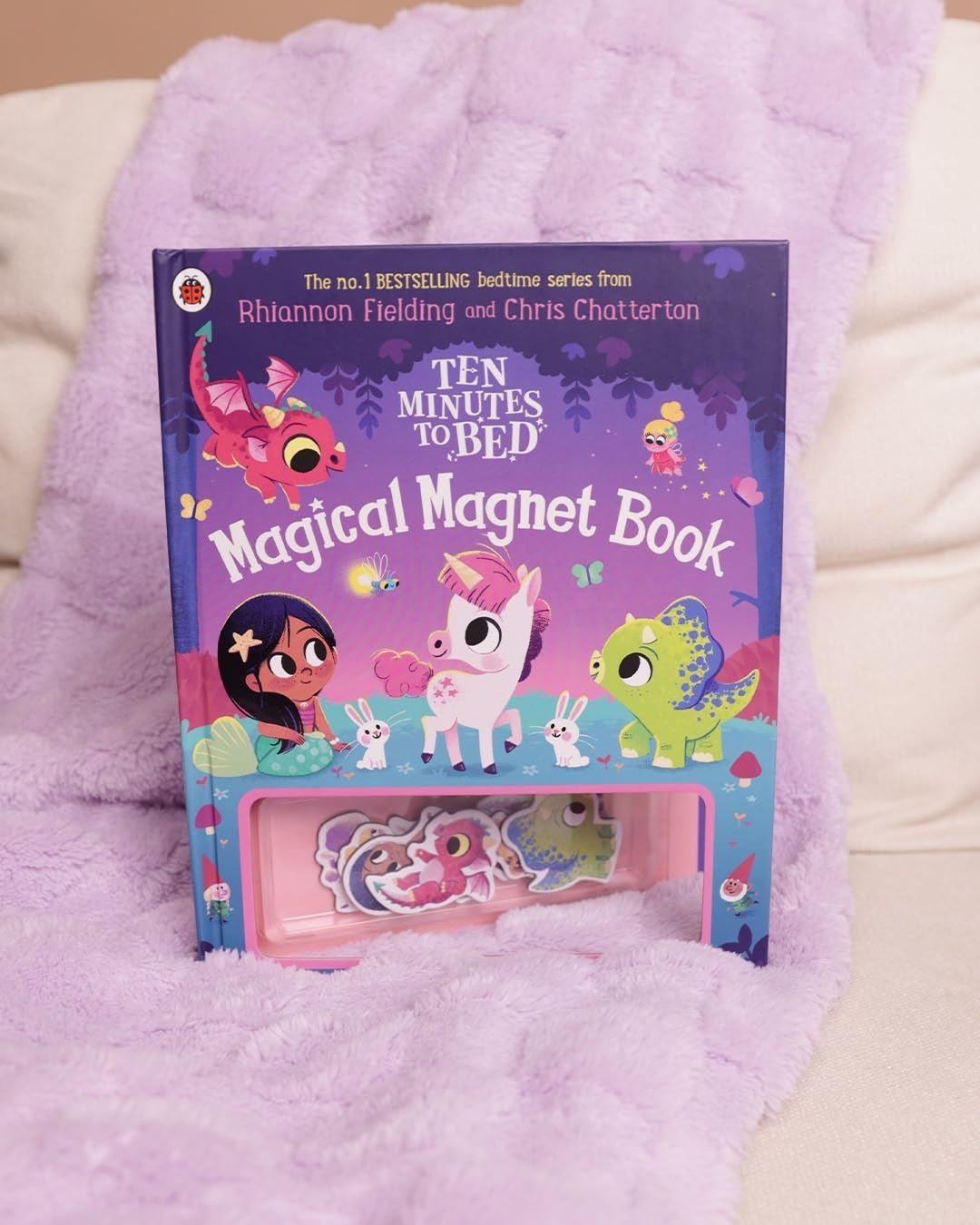 Ten Minutes To Bed: Magical Magnet Book