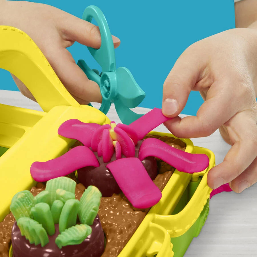 HASBRO PLAYDOH BLOOMING FLOWERS
