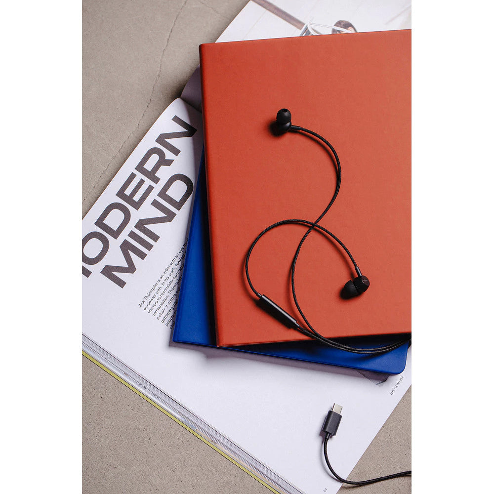 Sudio V3 Essential Wired Earbuds Black