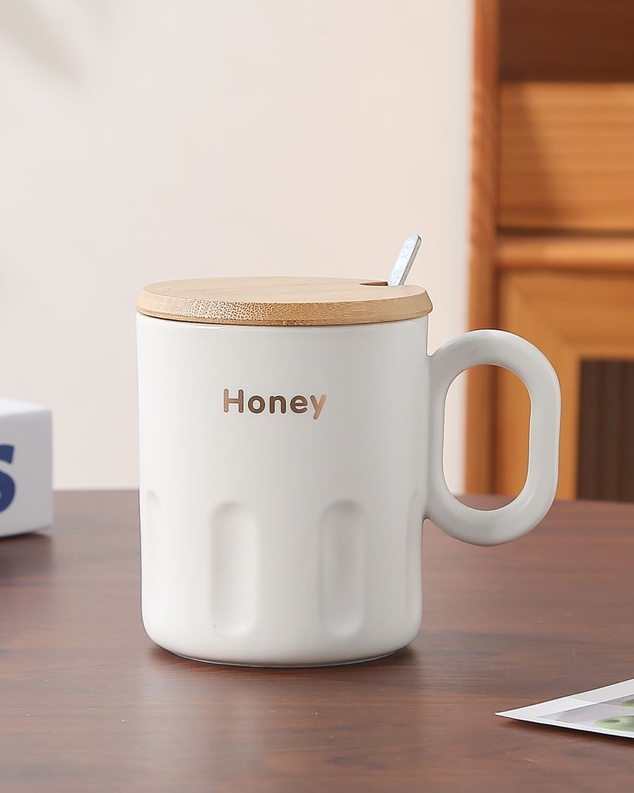  CERAMIC MUG WHITE W LID Y1314