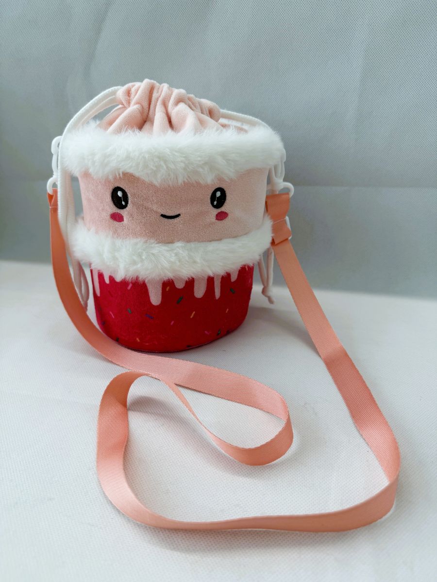  LOOM DRAWSTRING FLUFFY POUCH MF99