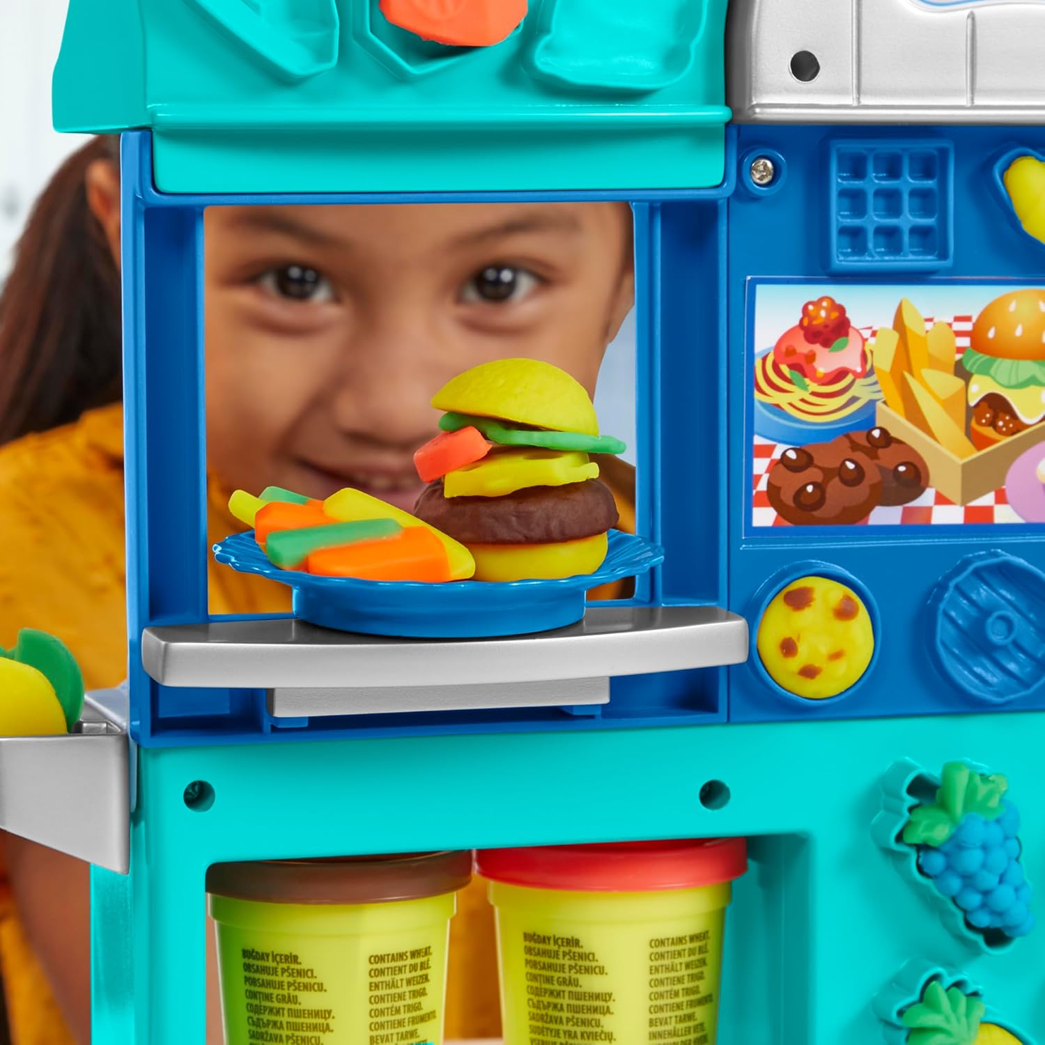 HASBRO PLAYDOH KITCHEN CREATIONS BUSY CHEFS RESTAURANT PLAYSET