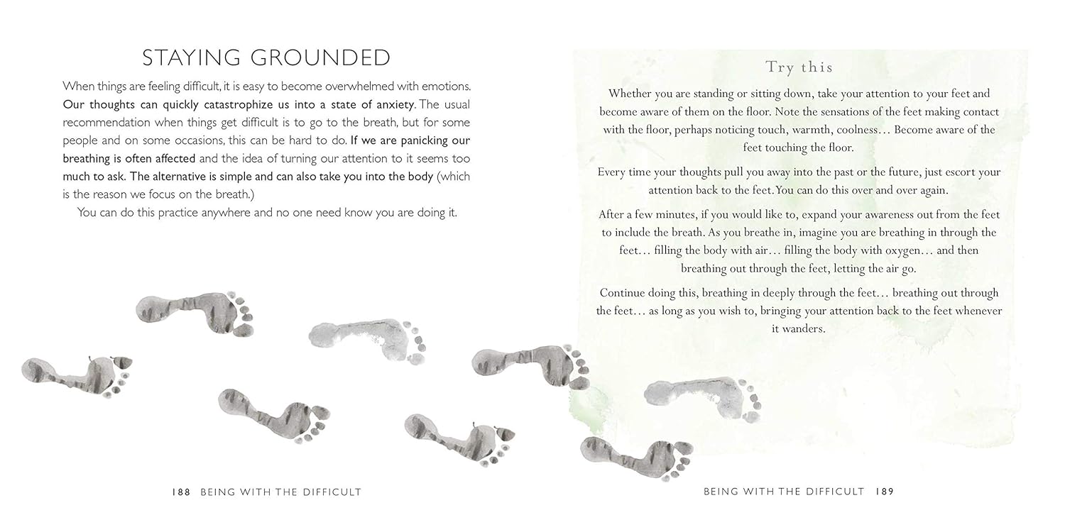 Be Mindful: Don'T Dwell on the Past or Worry About the Future, Simply be in the Present with Mindfulness Meditations