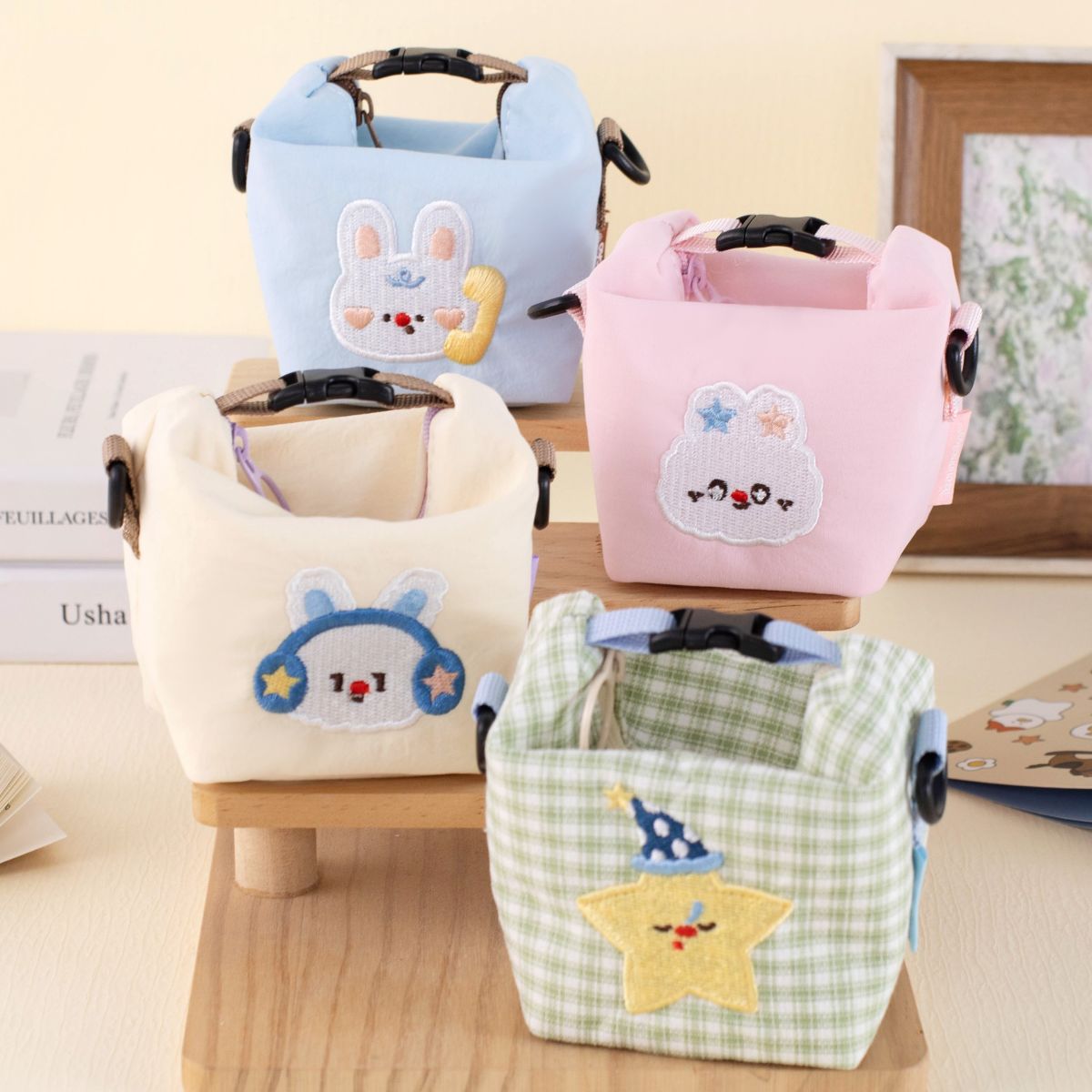 Fancy Coin & Earphone Bag With Sling MK10009