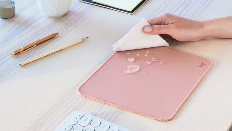 Logitech Mouse Pad Studio Series - Darker Rose