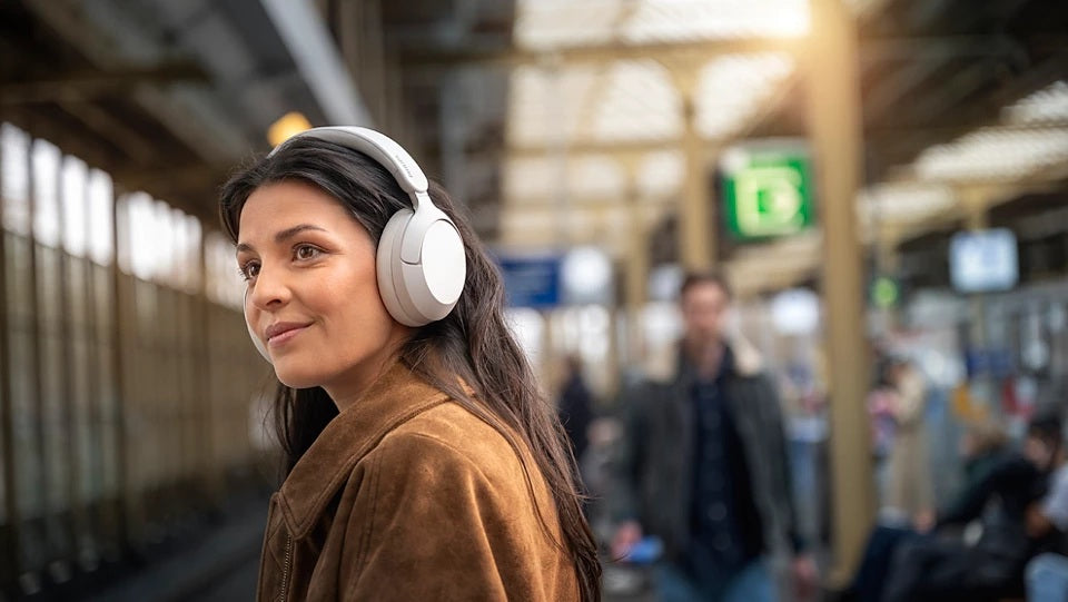 Philips Over-Ear Wireless Headphones TAH6000WT/97 - White