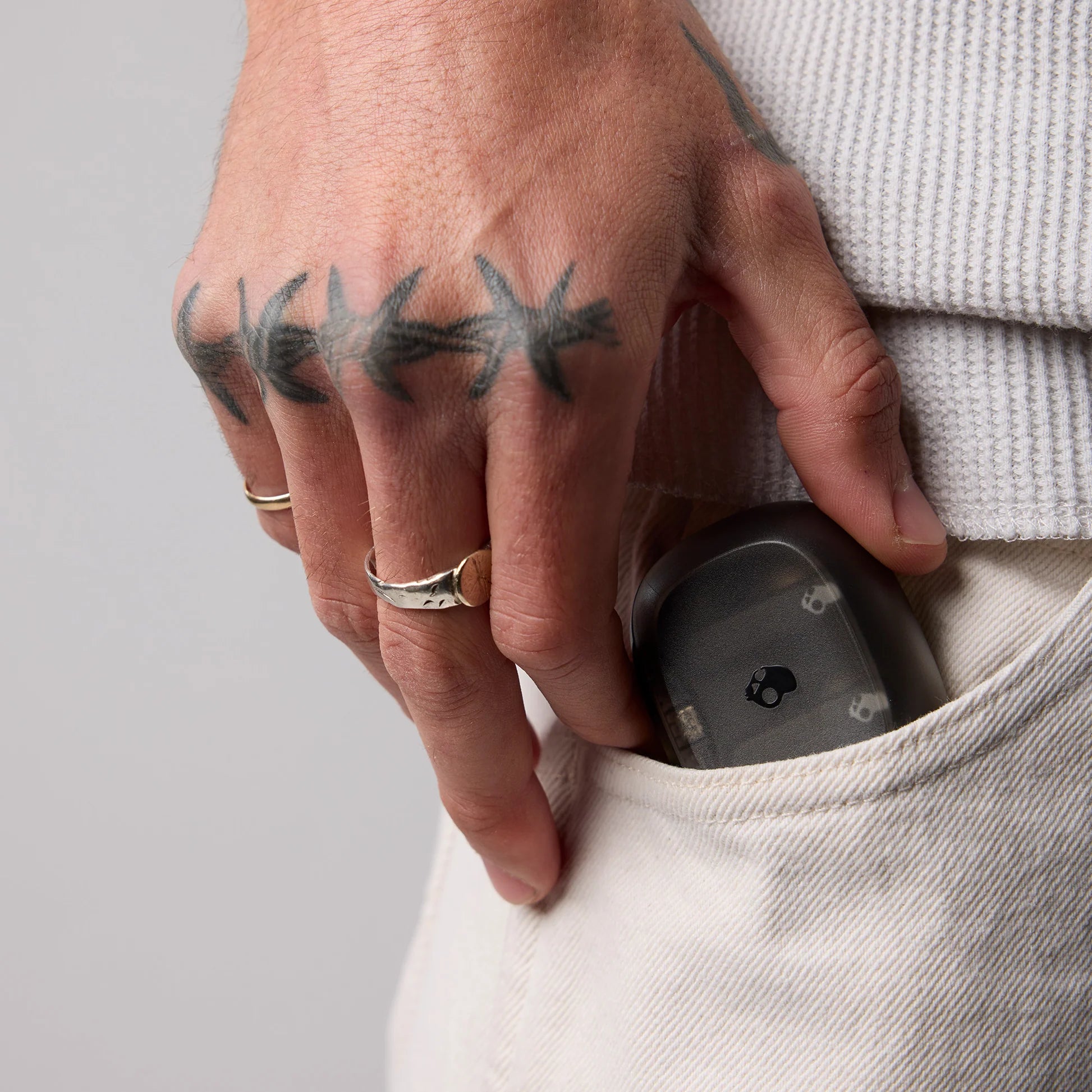 Skullcandy Smokin Buds Wireless Earbuds Smoke Black