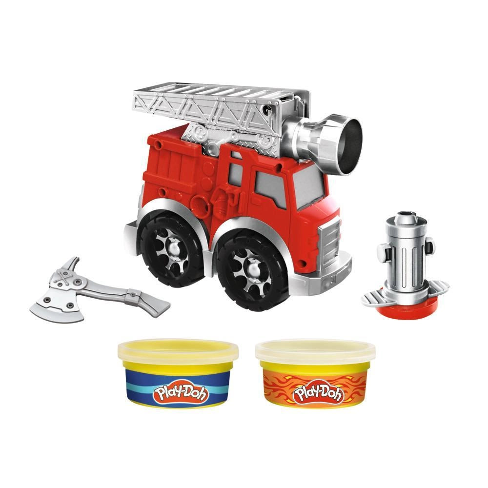 HASBRO PLAYDOH WHEELS FIRE ENGINE PLAYSET