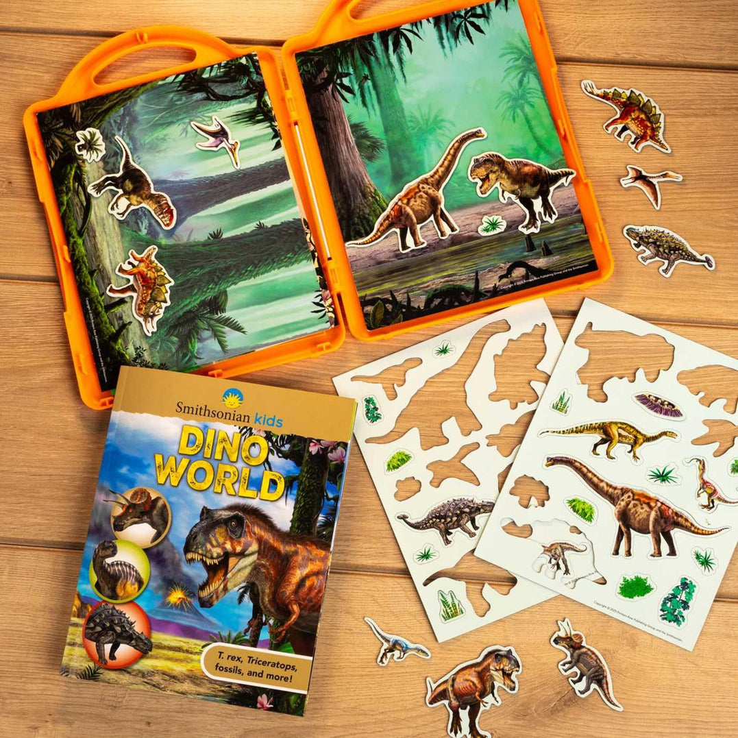 Smithsonian Kids: DinoWorld Book and Magnetic Play Set (Paperback)