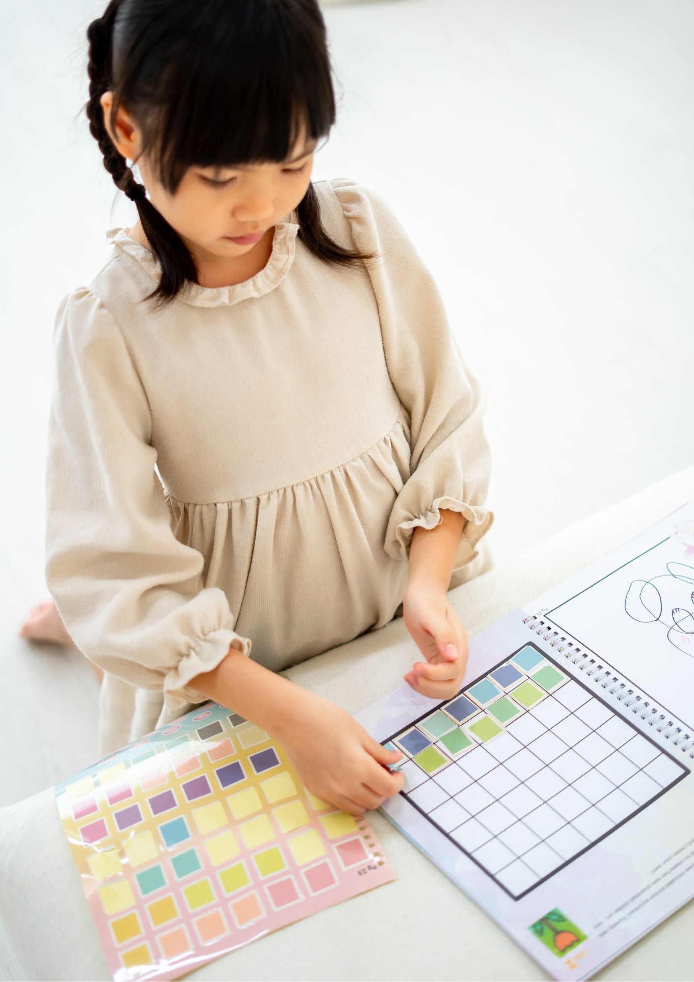 Maths Play Book - 2D & 3D shapes (4-7yo)