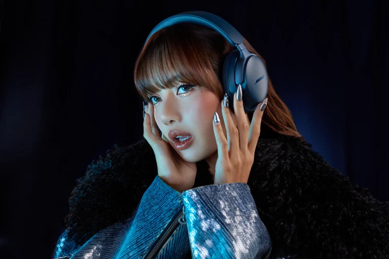 Bose QuietComfort Ultra Headphones Lunar Blue