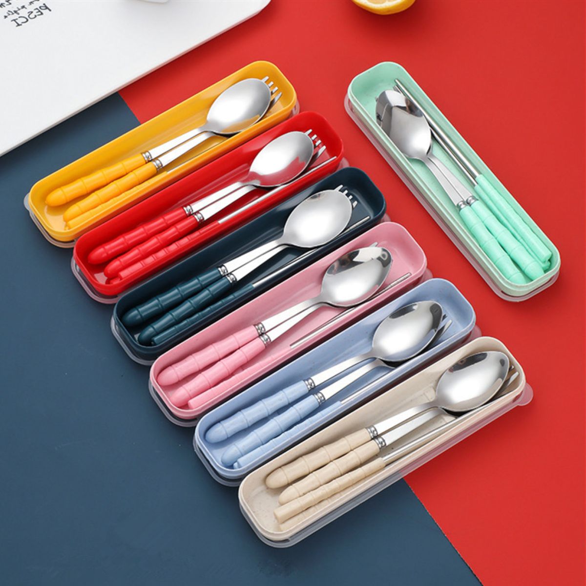 3IN1 CUTLERY SET GREEN HY0043
