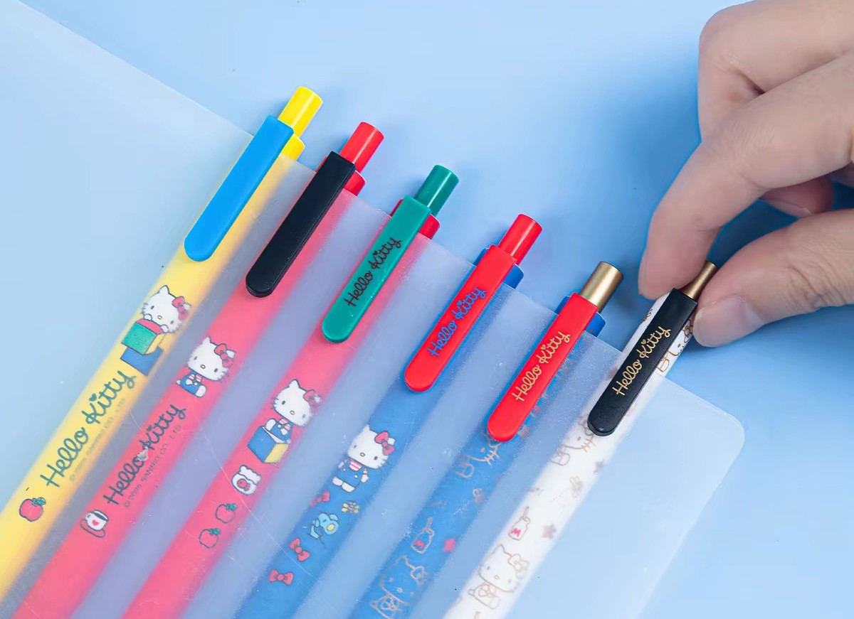  Hello Kitty 0.5mm Black Ink Click Ballpoint Pen (Blind Box) 