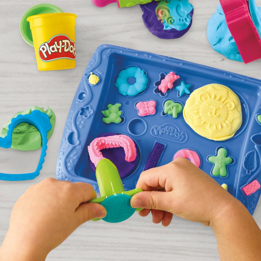 HASBRO PLAYDOH KITCHEN CREATIONS COOKIE CREATIONS