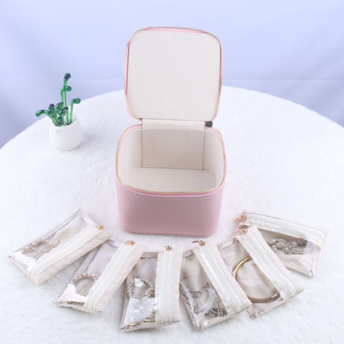Jewelry Box With 6 Piece Pouch Kcw040