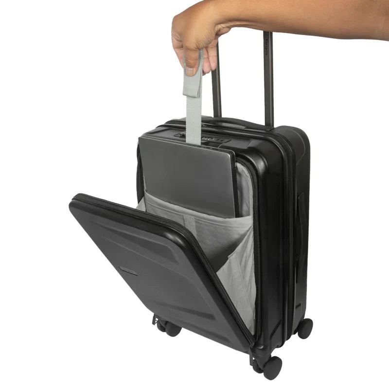 Targus TBR043GL-70 Pro-Tek 20” Carry-On - Black