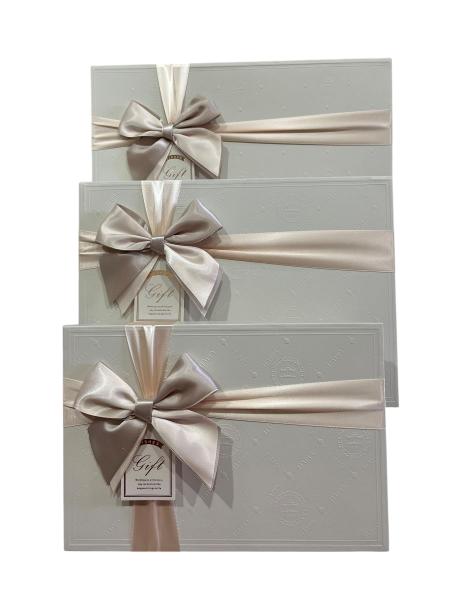 Gift Box (L) Emboss 33.5*25*11.5