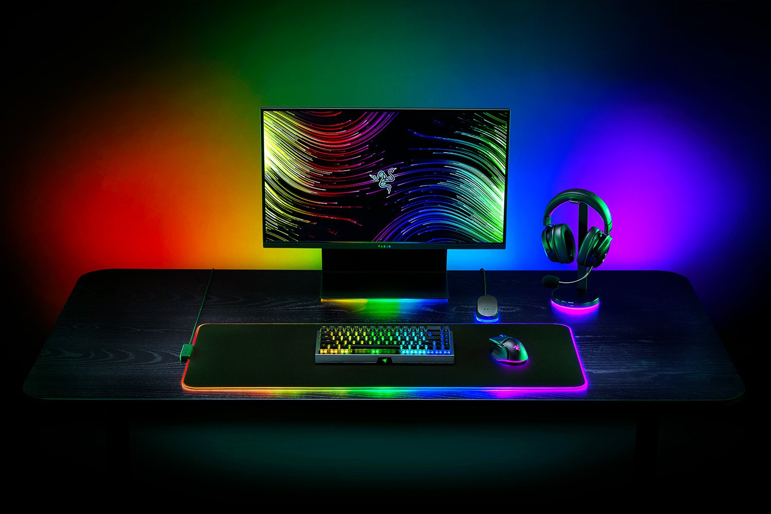 Razer Strider Chroma Gaming Mouse Mat