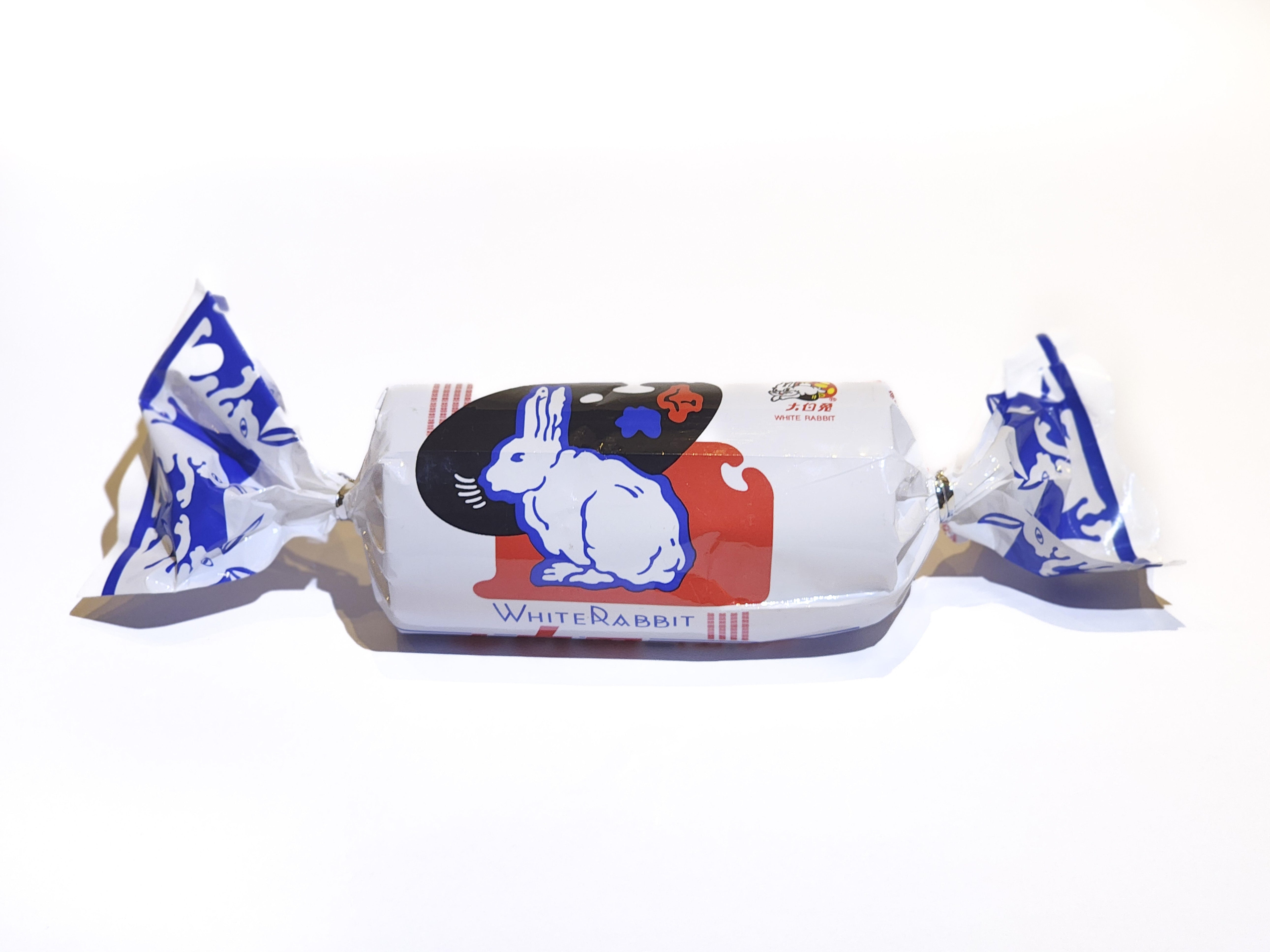 WHITE RABBIT PILLOW CANDY 39G-ORIGINAL