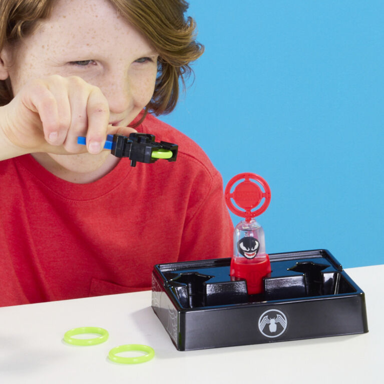 HASBRO HYDRO PODS MARVEL CLASH AND SPLASH DUEL