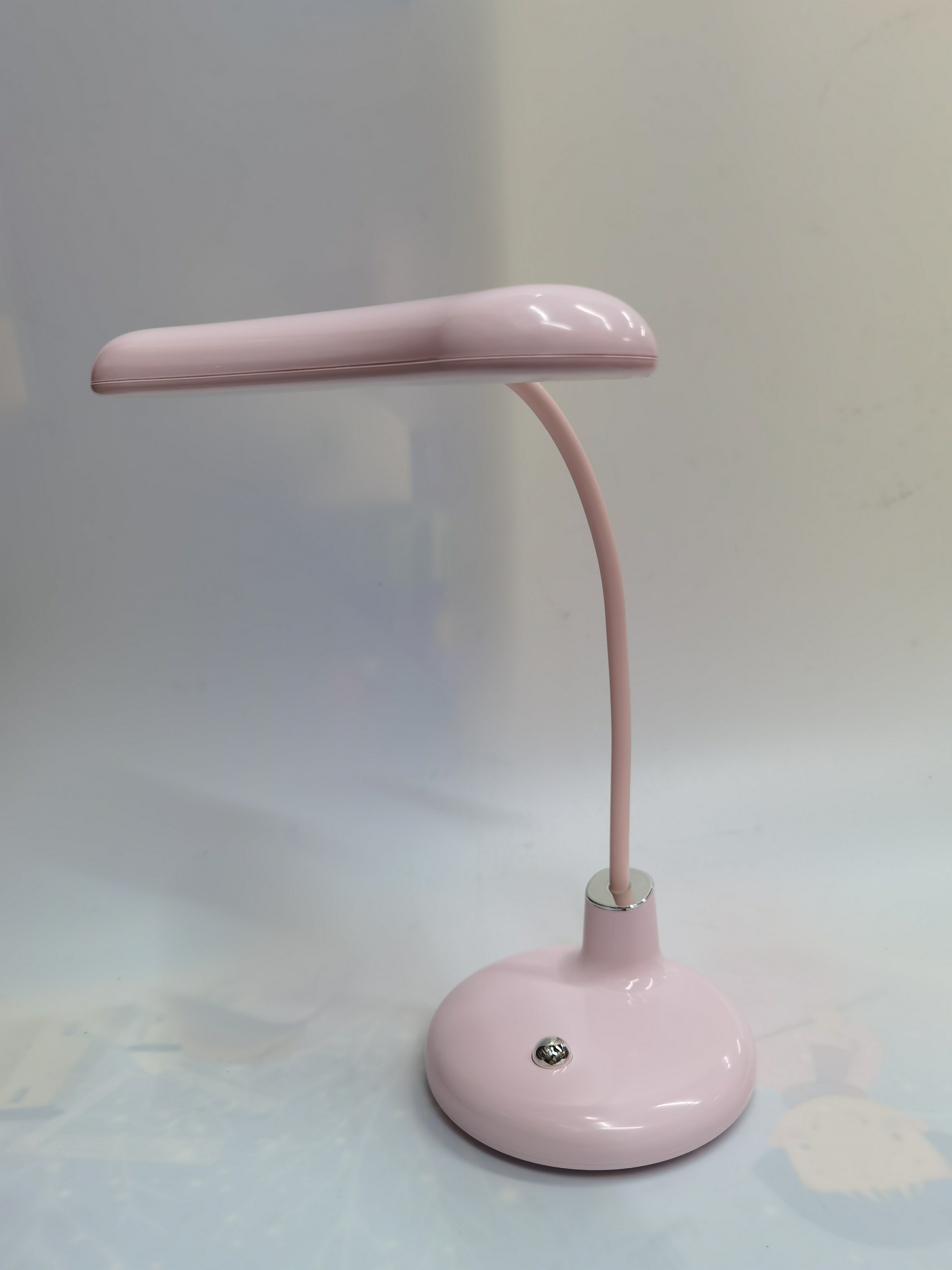 XINGFA USB DESK LAMP LD3091