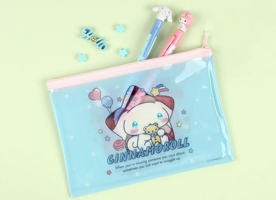 SANRIO NEW RETRO FLAT ZIPPER POUCH - CINNAMOROLL & POCHACCO