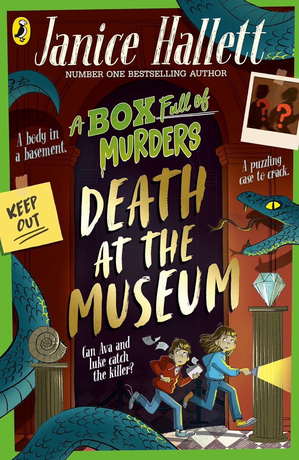 A Box Full Of Murders 02: Death at the Museum (Paperback)