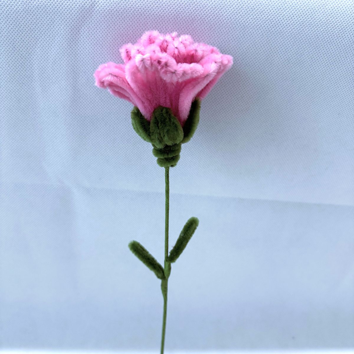 Carnation Twist Flower A206