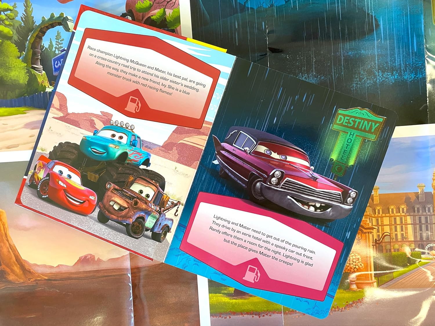 Disney Cars: On The Road: With Storybook, 10 Figurines And A Playmat (My Busy Book) – Novelty Book