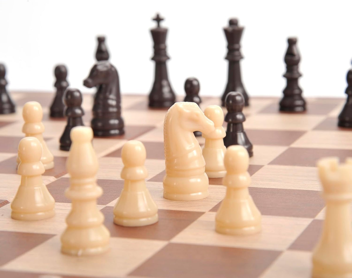 PLAYFUN CLASSIC CHESS GAME