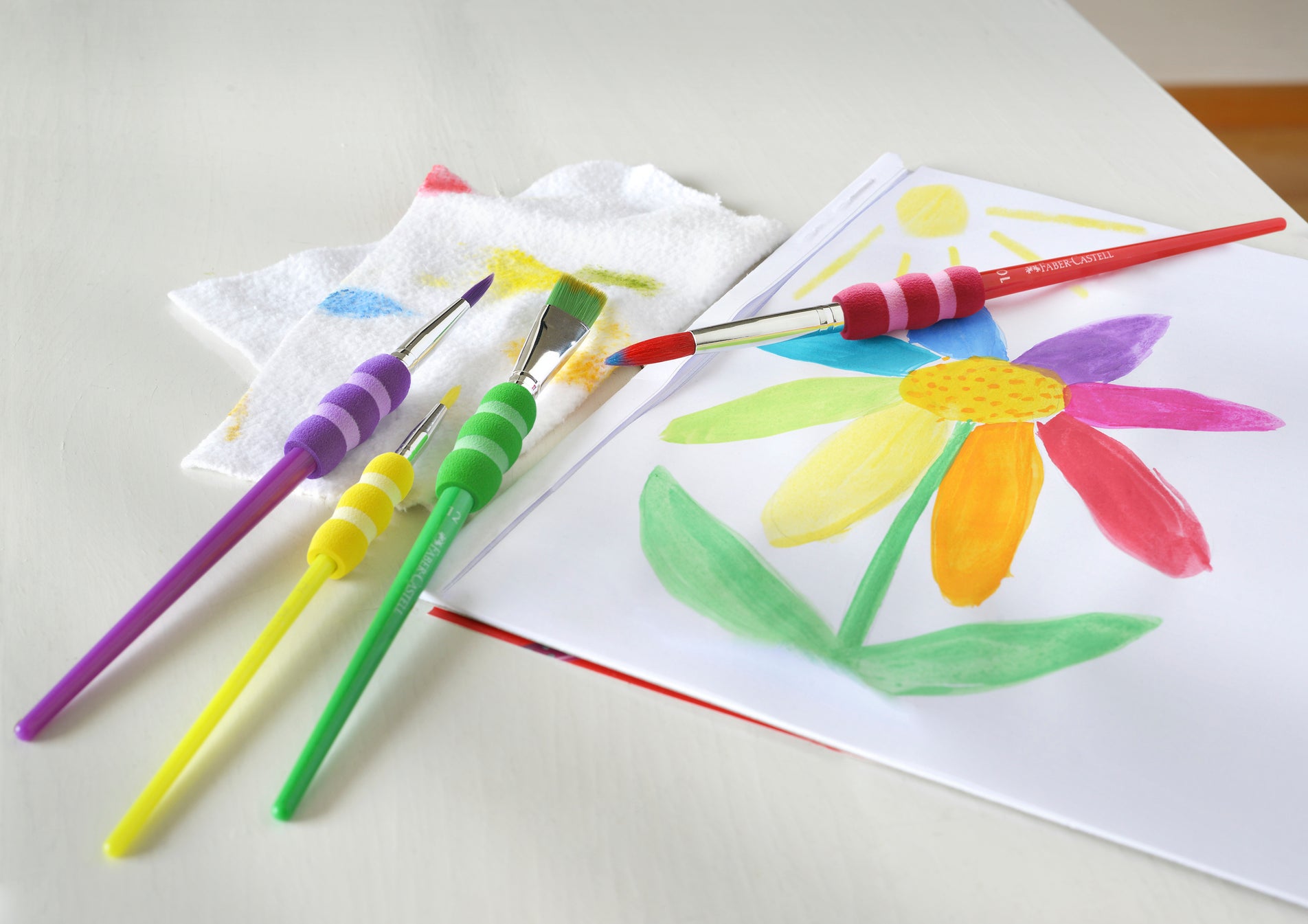 Faber-Castell Classic Brush with Soft Touch Grip Area-481600